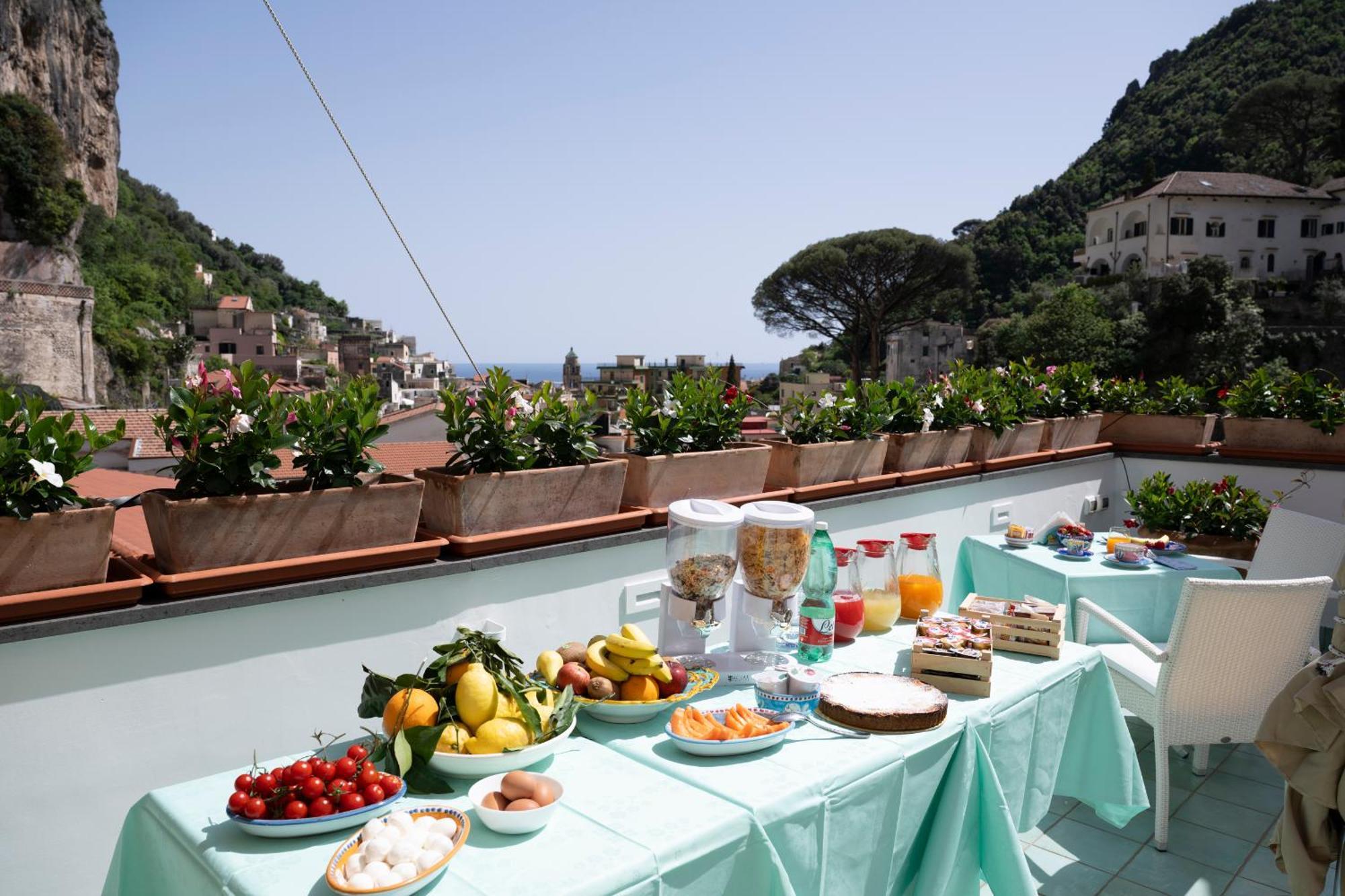 Valle D'Amalfi Suites Exterior foto